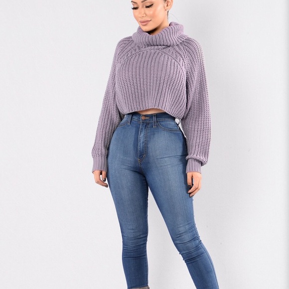 (SOLD) Halina Sweater - Lavender - Picture 4 of 6